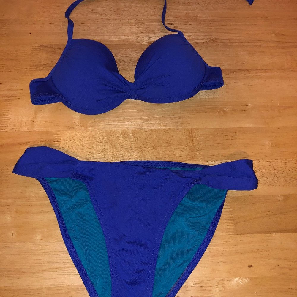 Victoria Secret cobalt blue 32B push up 2 piece